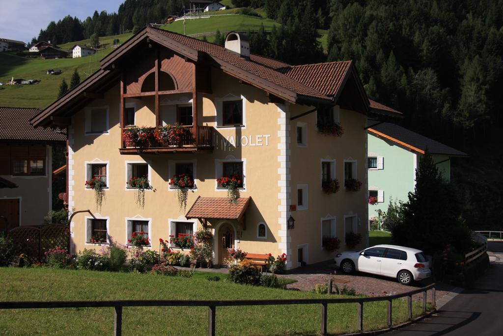 Apartments Vaiolet Santa Cristina Val Gardena Exterior foto
